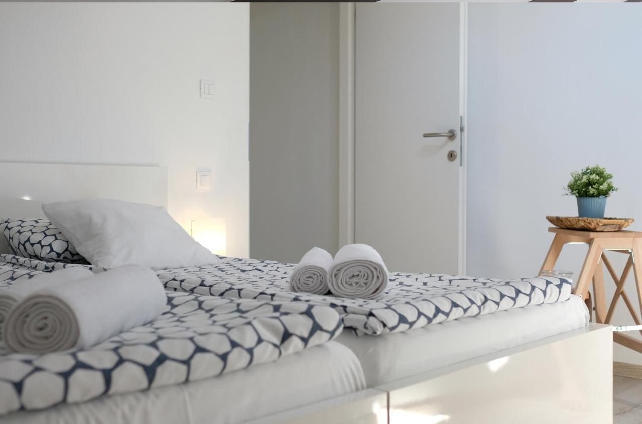 Apartments Blue Lavender Крес Екстериор снимка
