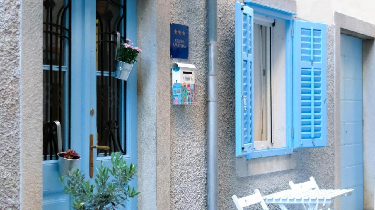 Apartments Blue Lavender Крес Екстериор снимка